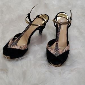Gianni Bini Black/Gold/Snakeskin Heels Size 8